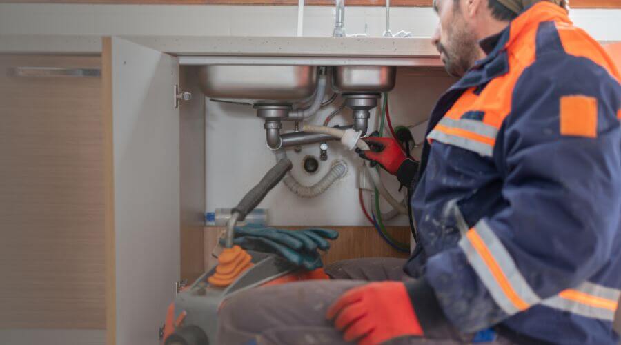 Descale Tankless Water Heater in Bussey, IA